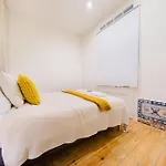 Stylish 5br In 아파트 리스본