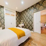 Stylish 5br In 아파트 *