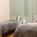 Апартаменты Stylish 5br In Лиссабон