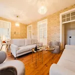 Stylish 5br In Лиссабон