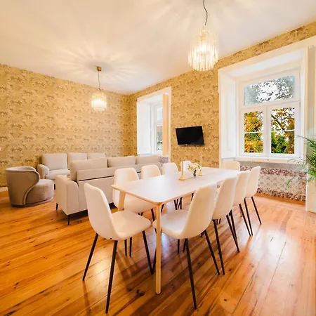 Stylish 5br Wac