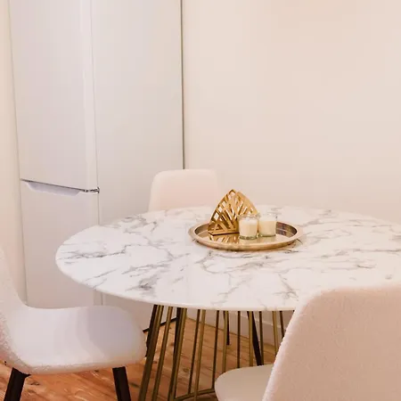 Stylish 5br Wac Appartement