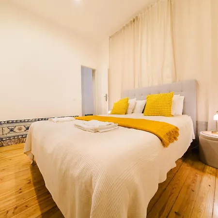 Stylish 5br Wac * Lisboa