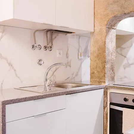 Stylish 5br Wac *
